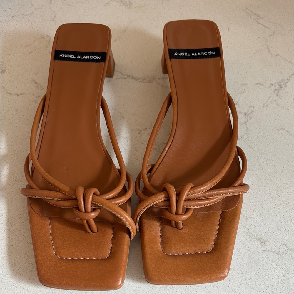 NWOT Anthropologie Angel Alarcon Sandals
